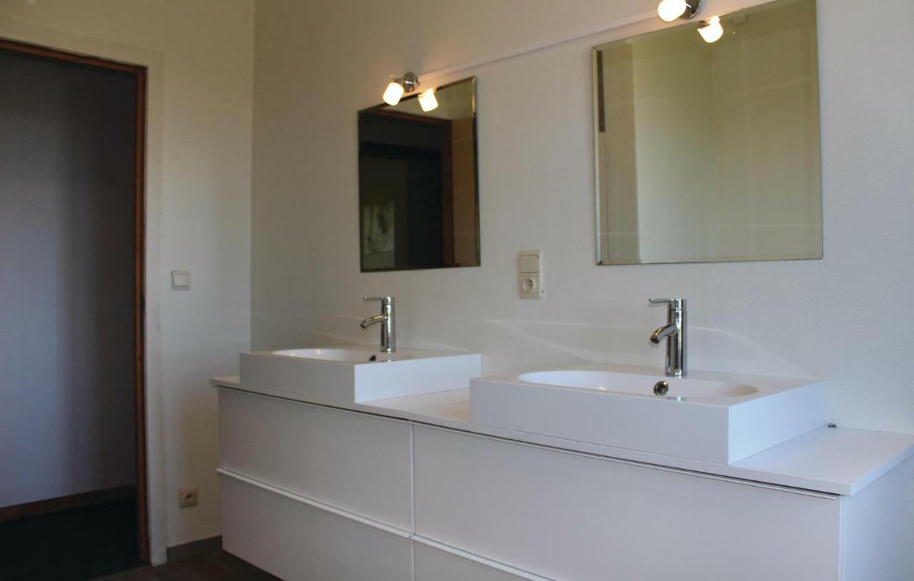 Beautiful Home In Diksmuide With Wifi Exterior photo